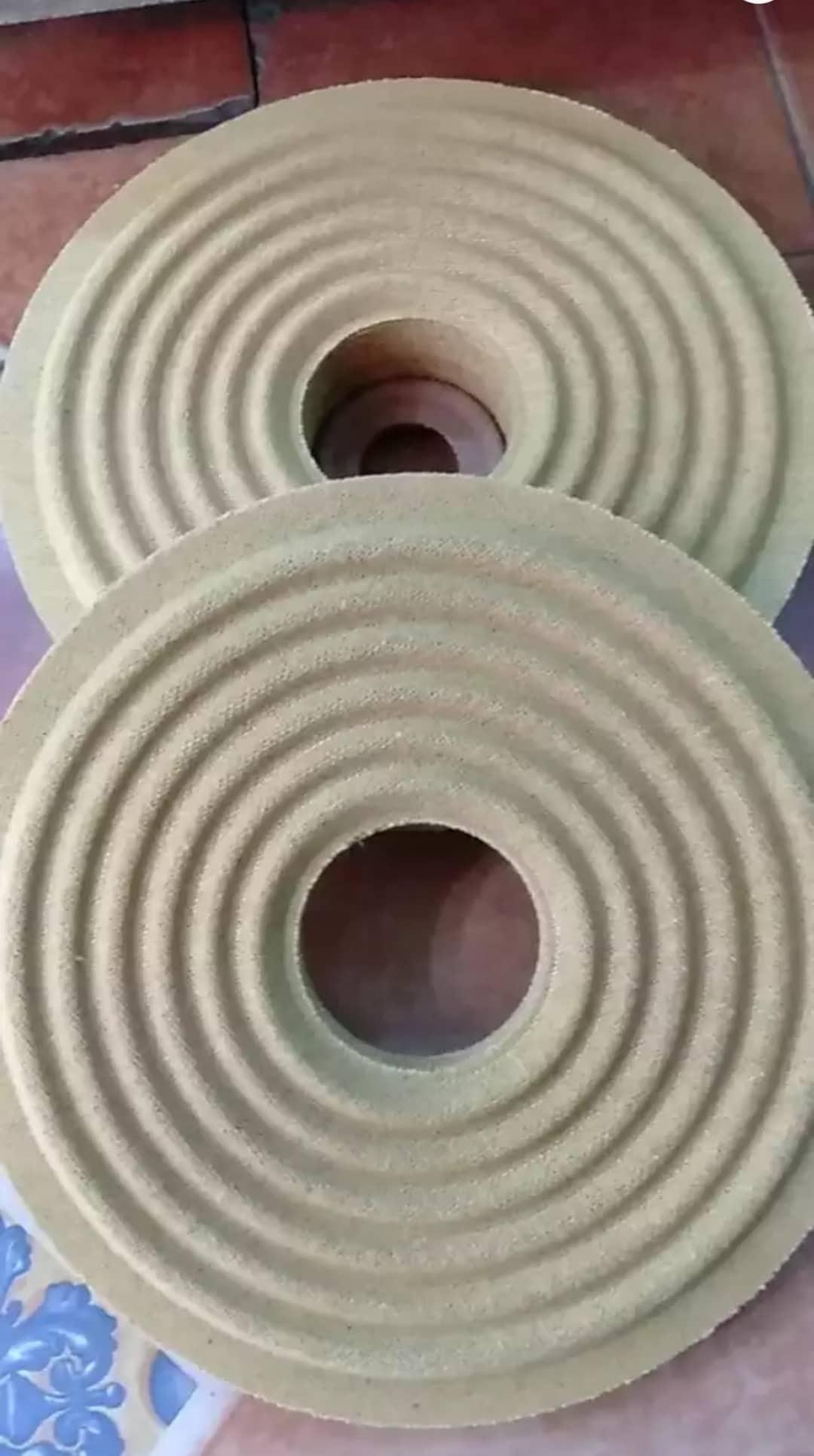 nhện loa 15cm