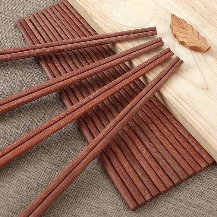 Set 30 đôi đũa gỗ trường sơn cao cấp