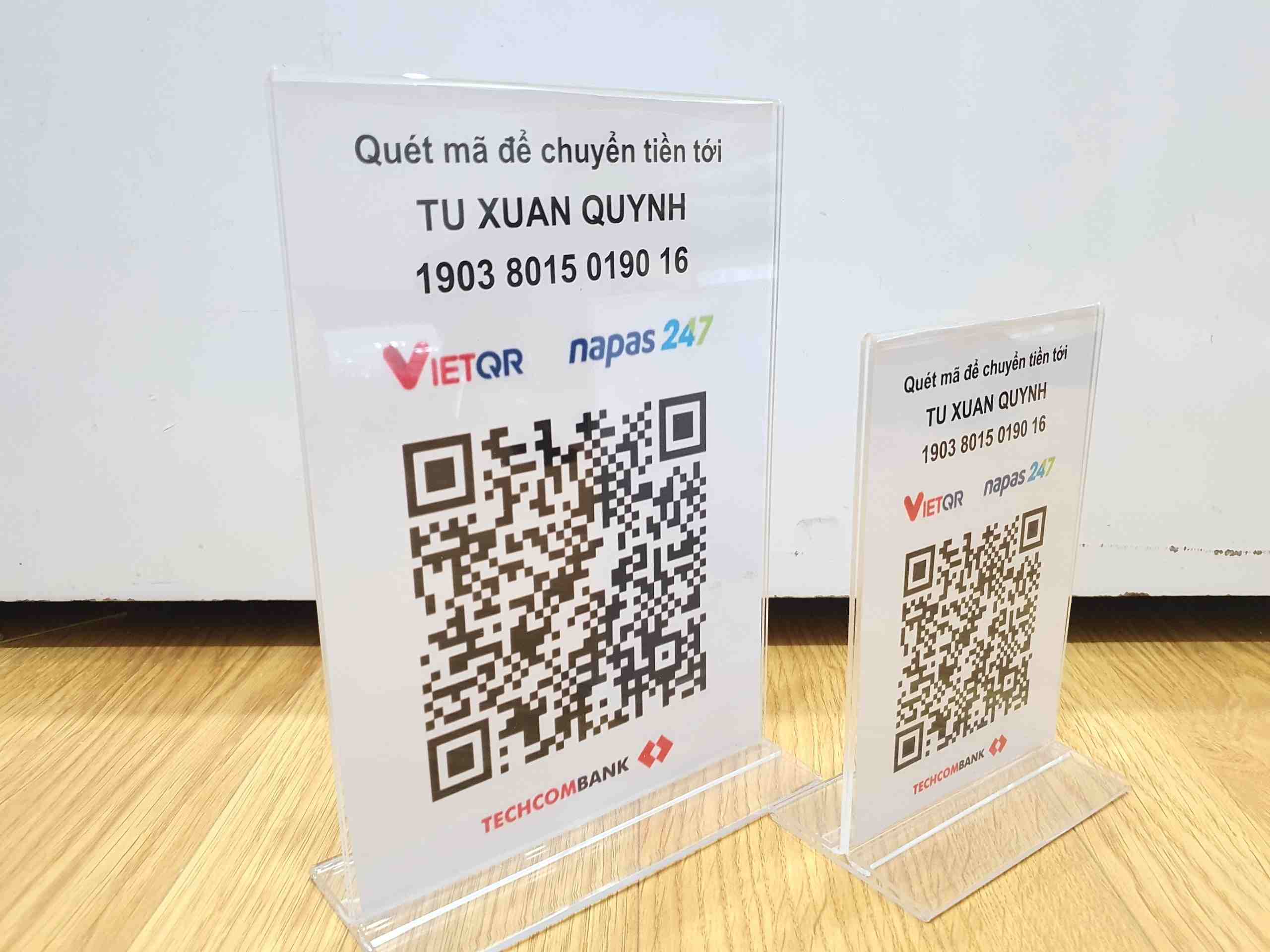 Menu Mã QR CODE để bàn mica