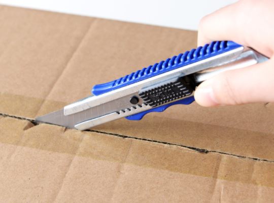 Dao rọc giấy văn phòng cỡ lớn tiện ích 15x3 cm