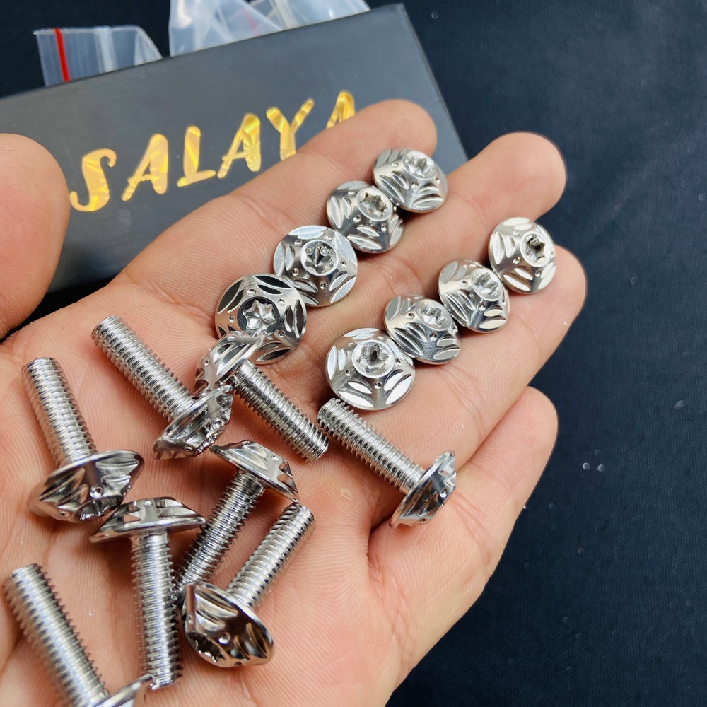 Ốc 6ly2 răng nhuyễn mẫu sao chấm trang trí xe cao cấp