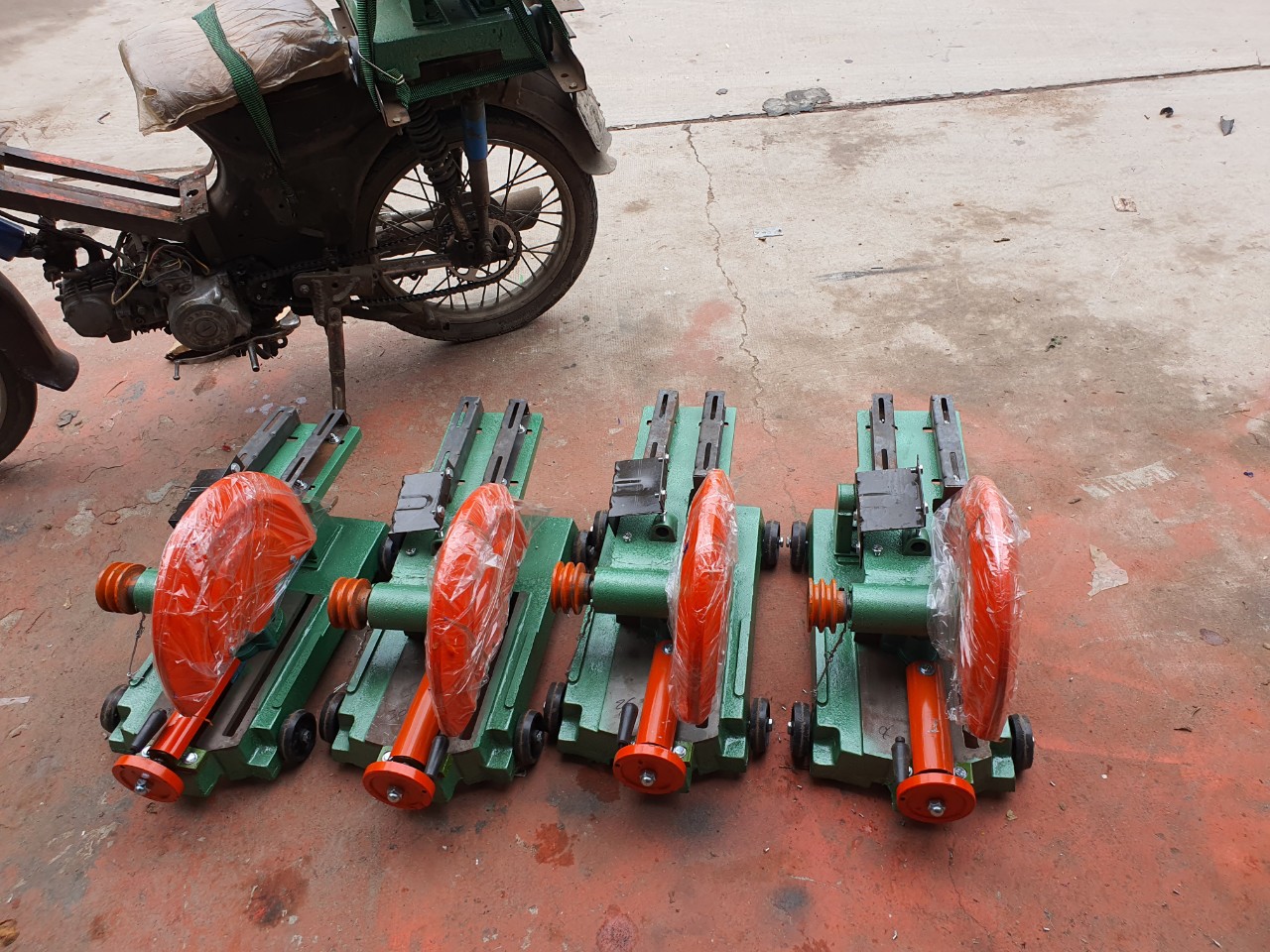 Khung cắt sắt 350mm ( chưa có motor)
