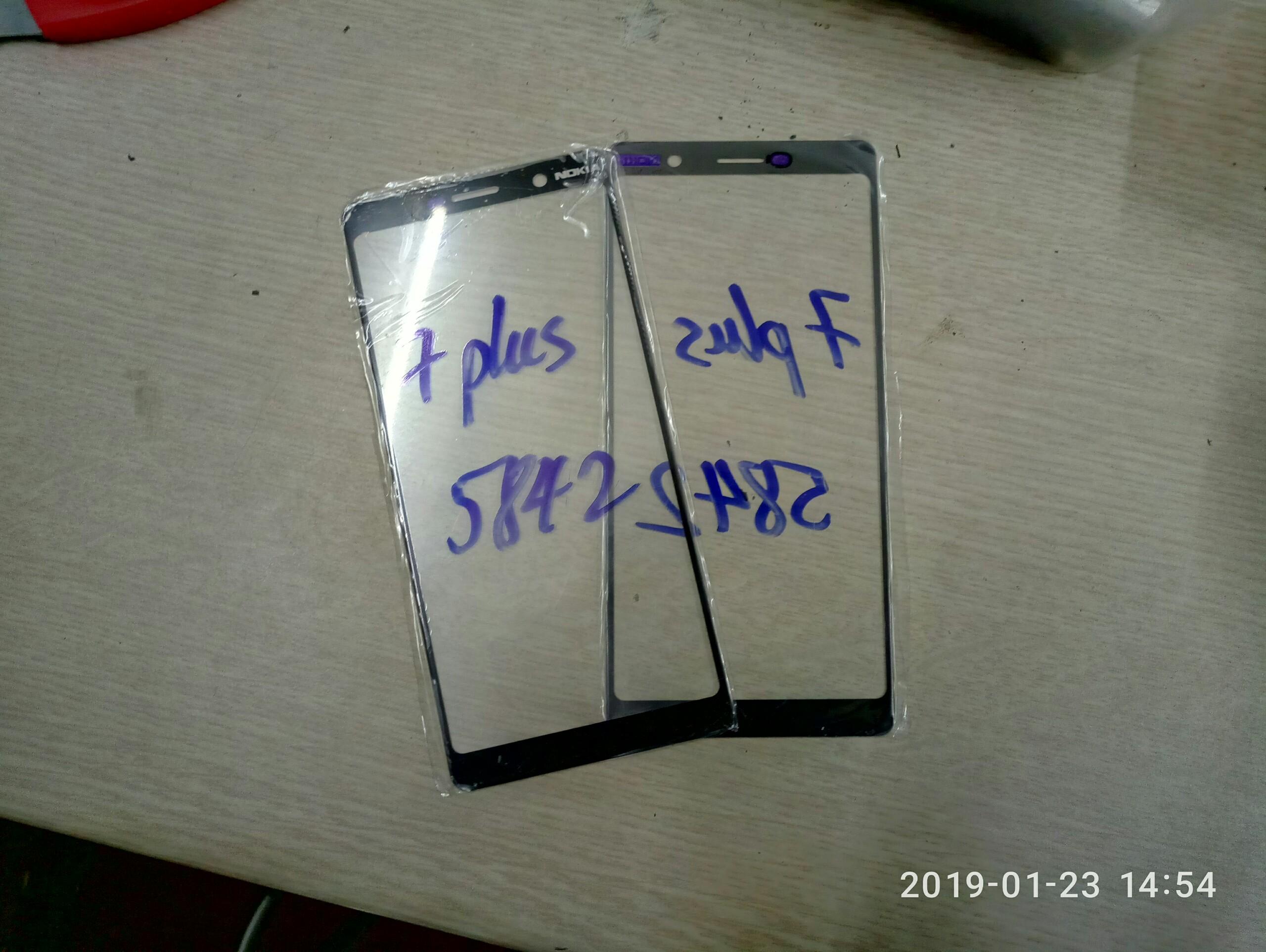 Mặt kính điện thoại Nokia 7 Plus