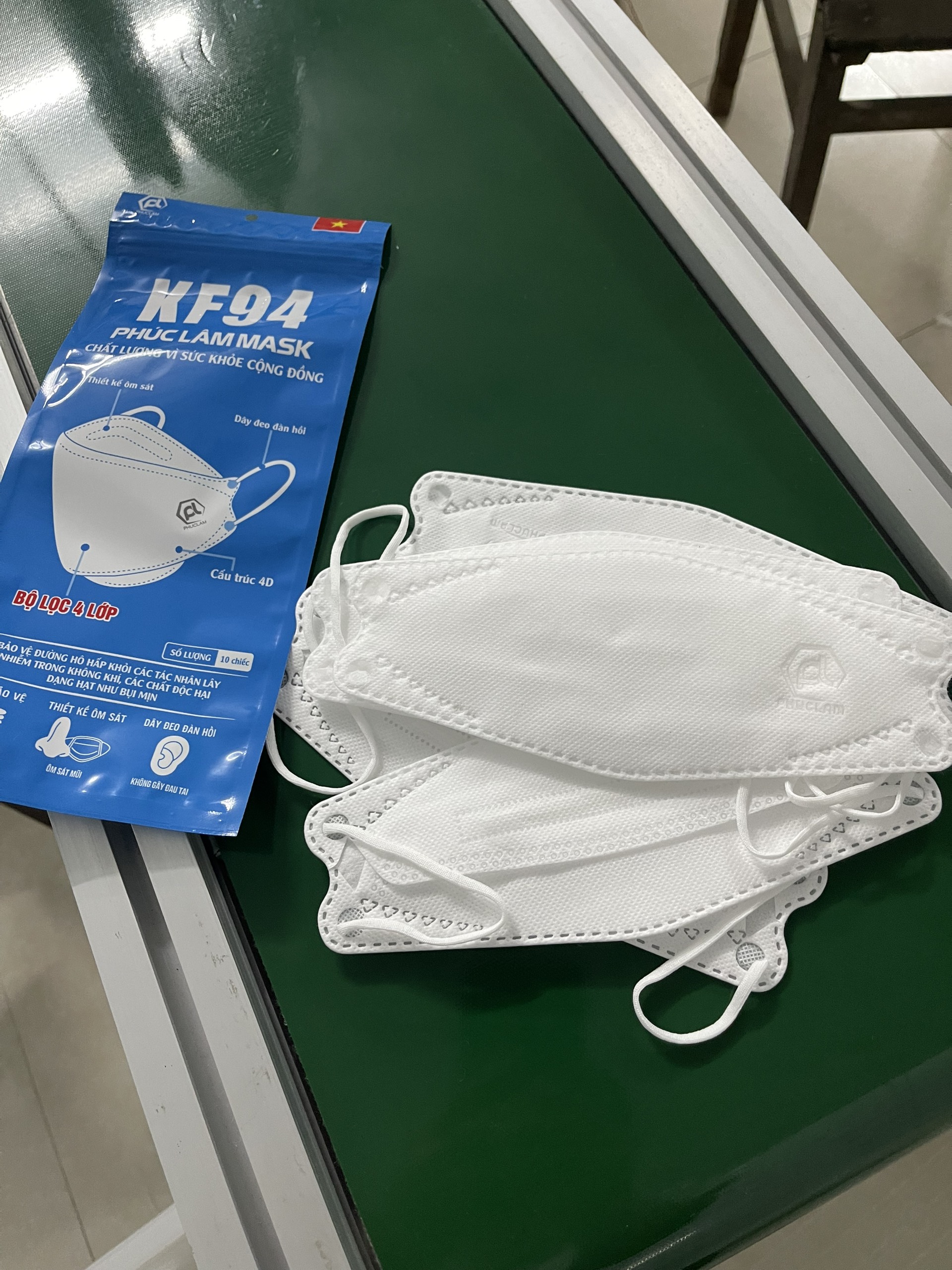 [ 1 Túi 10 Chiếc ] Khẩu Trang Loại KF94 Dành Cho Người Lớn