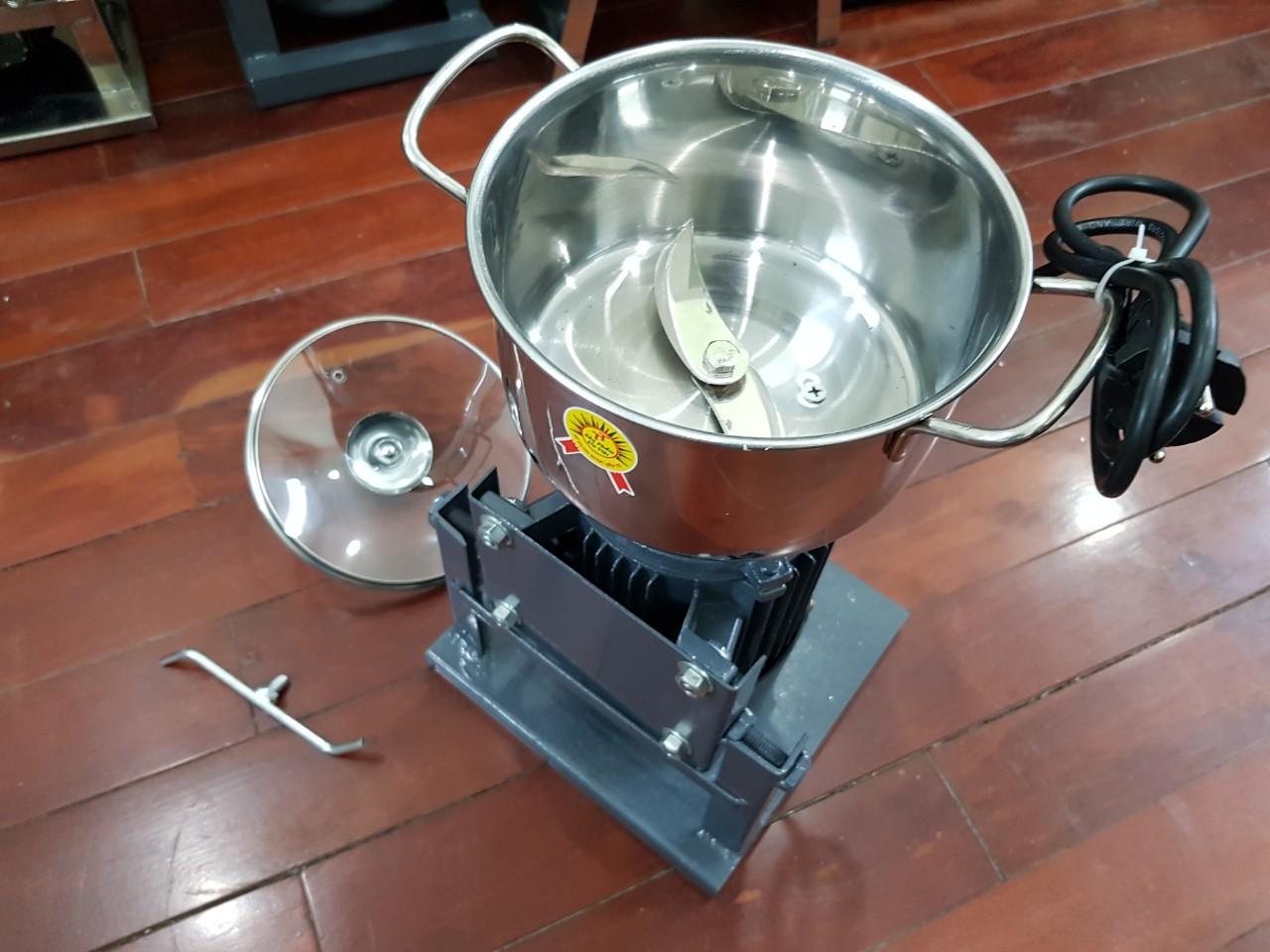 Máy xay thịt , giò chả tại nhà motor 750w đế đặc