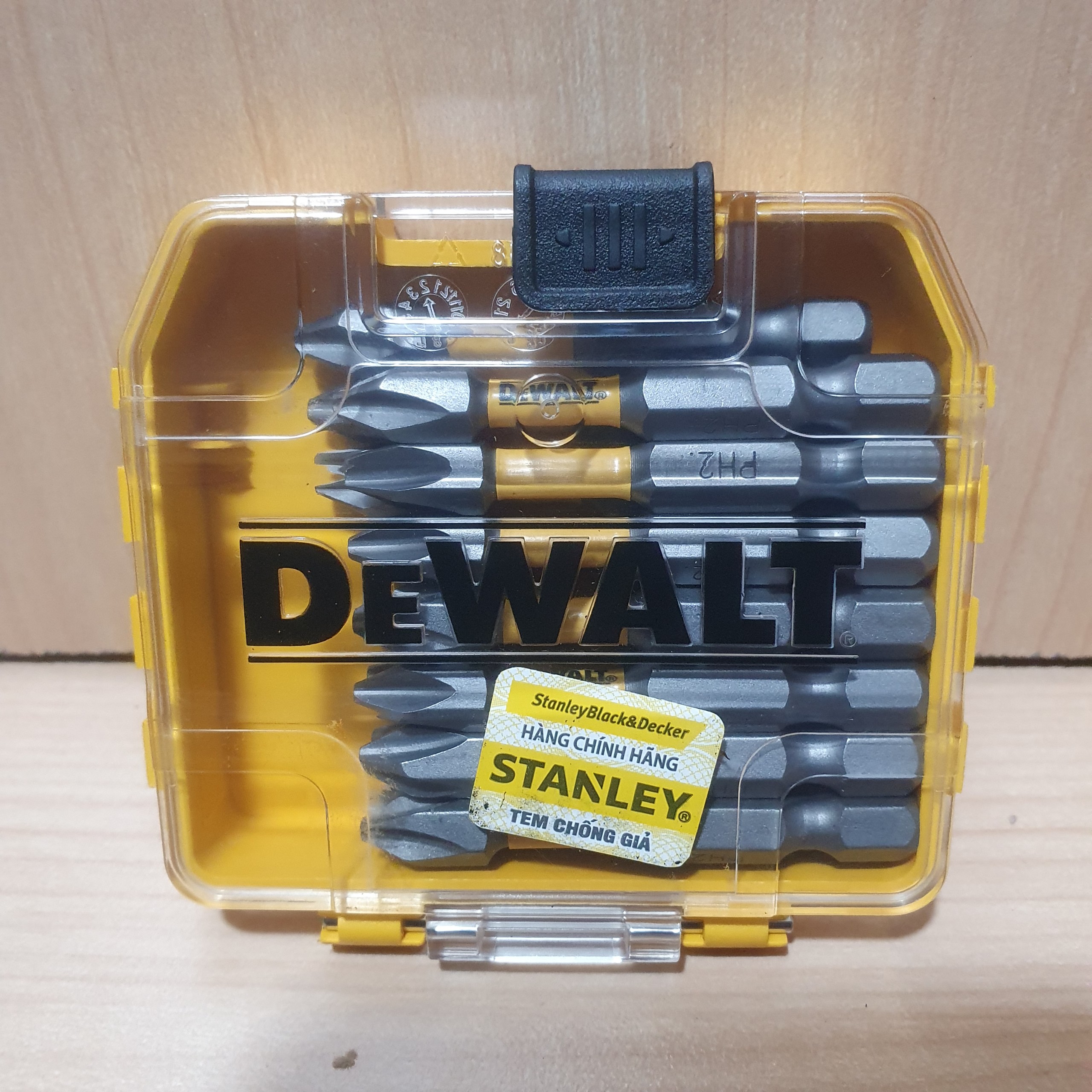 MŨI BẮN BẮN VÍT DEWALT DWA2PH2MF15 (Gía 1 cái)