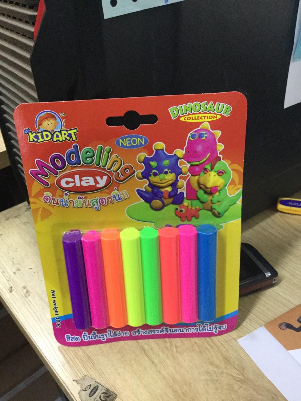 Đất nặn 8 màu neon Kidart