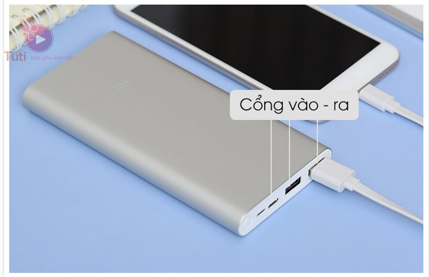 Pin dự phòng Xiaomi Gen 3 10000mah > pin gen 3 hỗ trợ sạc nhanh > 2 cổng USB > 2 màu đen - trắng + Bảo hành 6 tháng lỗi 1 đổi 1 - Tuti Vua Phụ Kiện Số