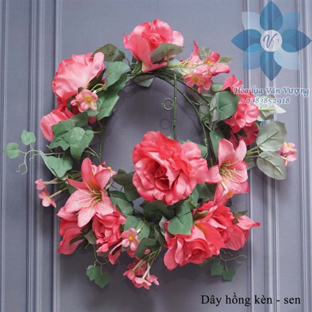 Hoa giả treo tường dây hoa hồng treo tường