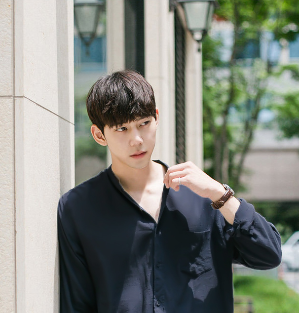 Áo Sơ mi Cổ trụ Style Hàn Quốc Unisex
