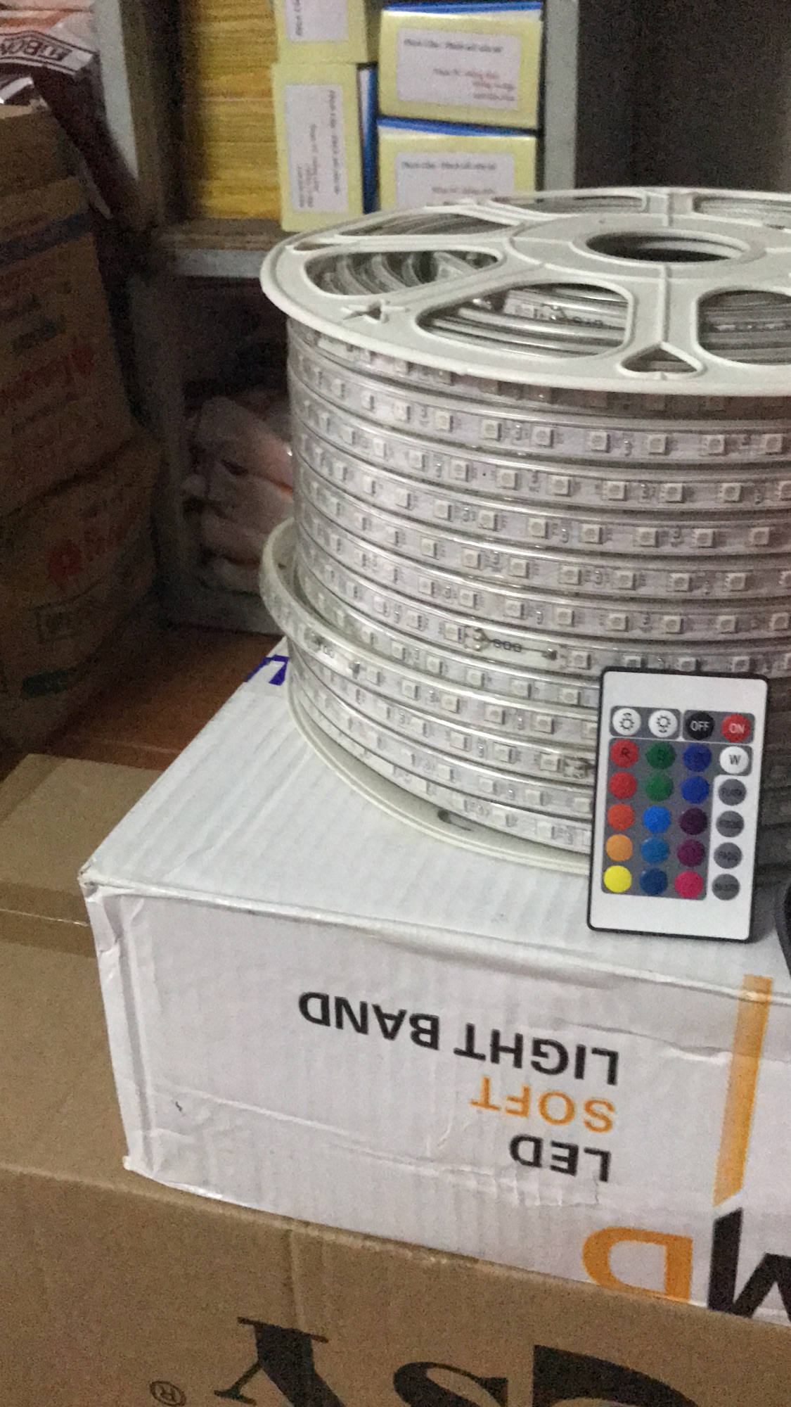 10m Led dây 5050 đổi 7 màu kèm remote