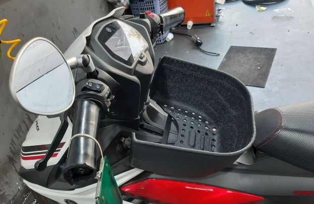 rổ giữa oppi cho xe exciter 155 VVA có luôn pas