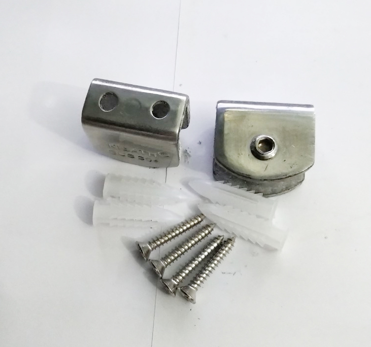 Pat gương kiếng, Pat U inox 304