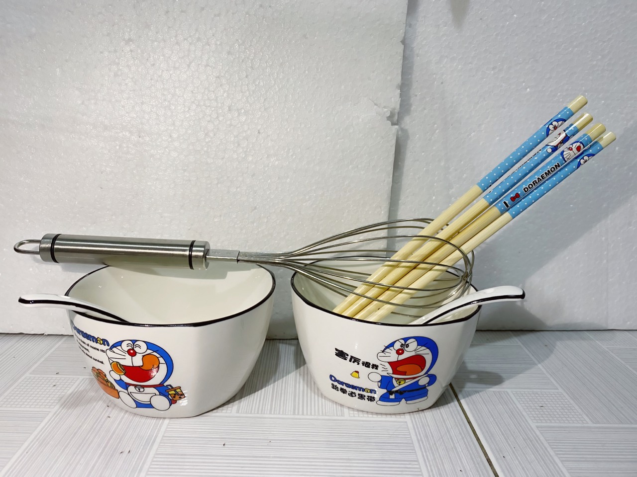 Chén sứ có hình DORAEMON dễ thương sang trọng