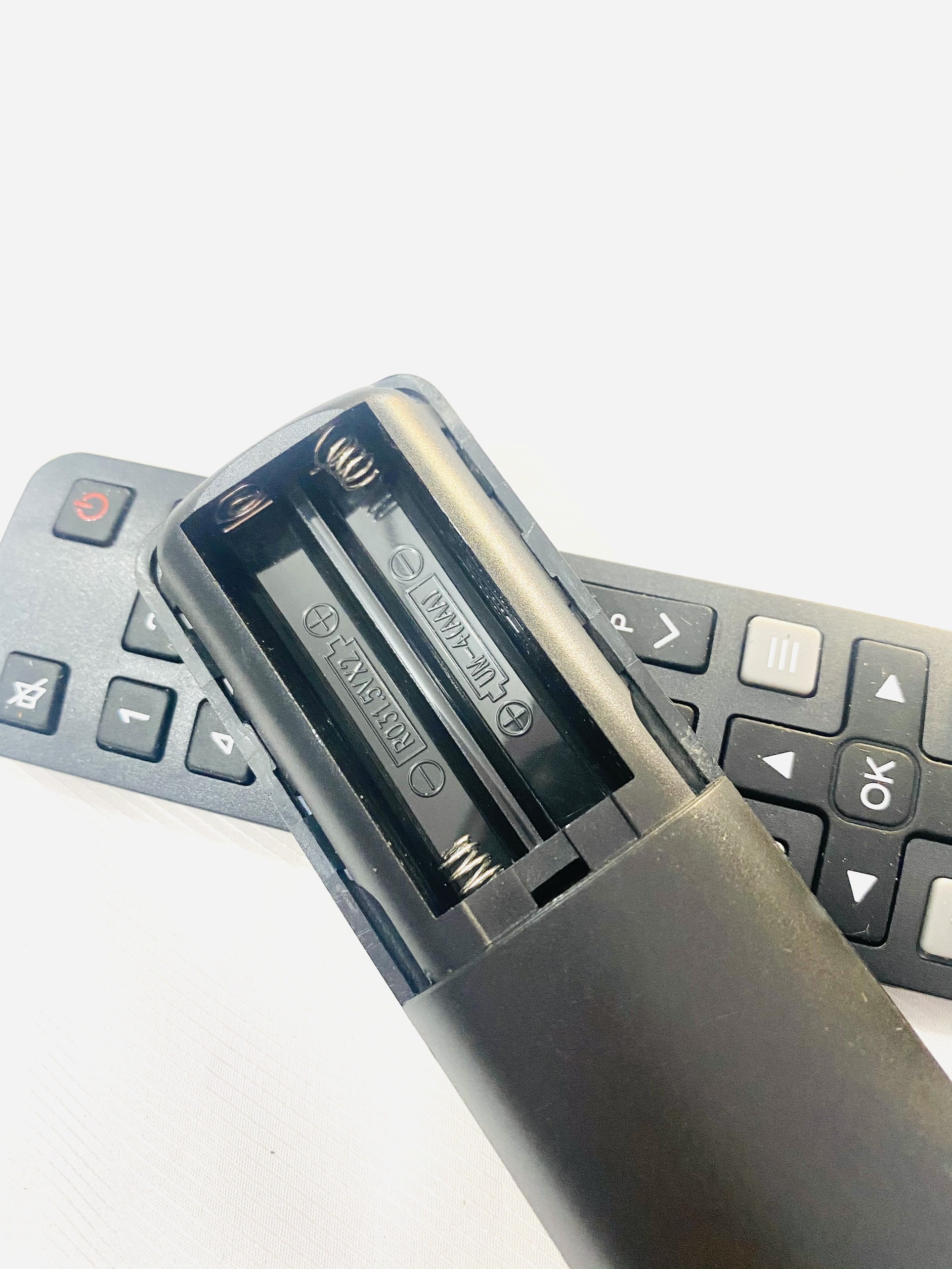 Remote tivi TCL Smart TV dạng dài (HT129)