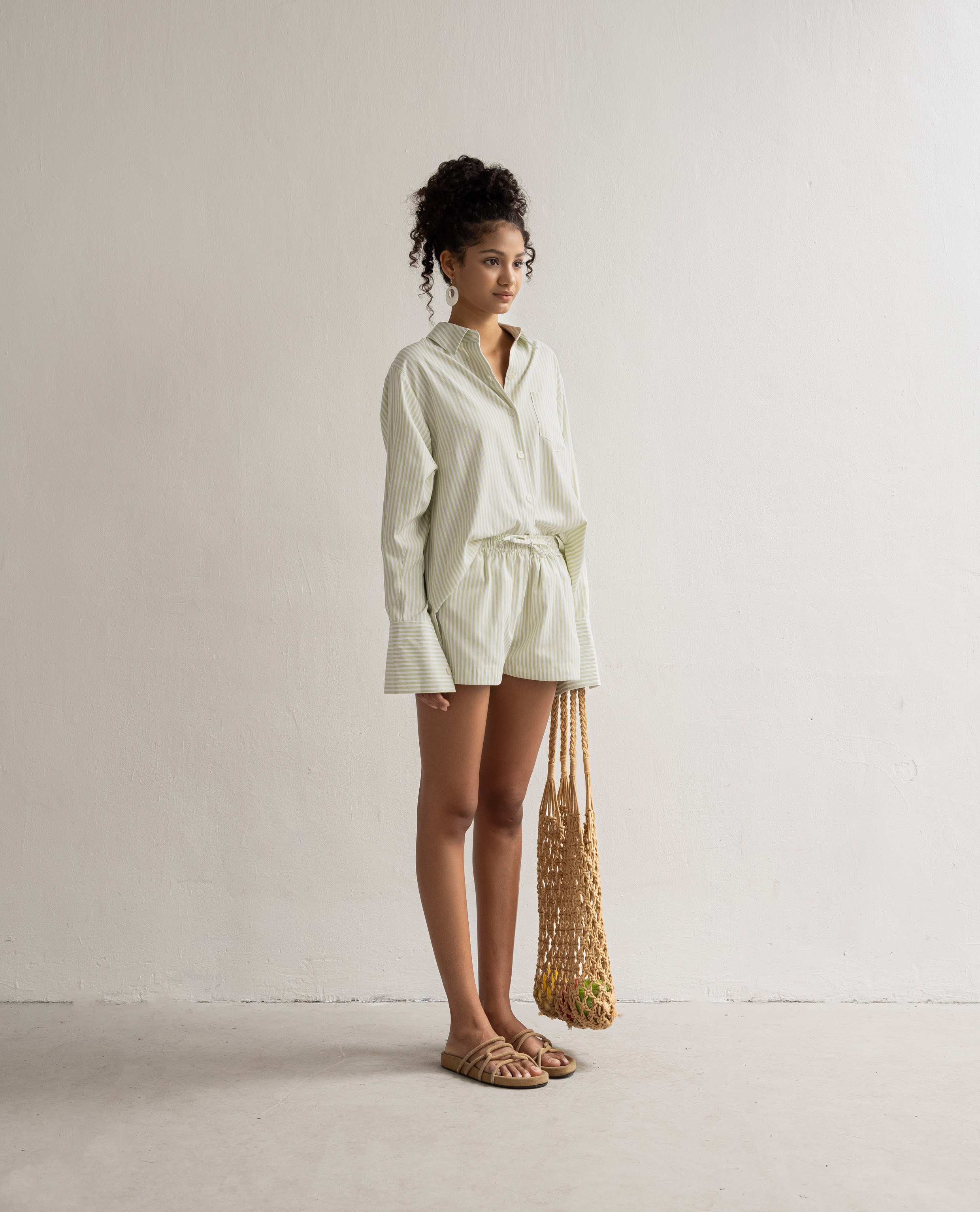 Set sơ mi nữ dáng oversized kẻ sọc Chemise Sọc - oula studios