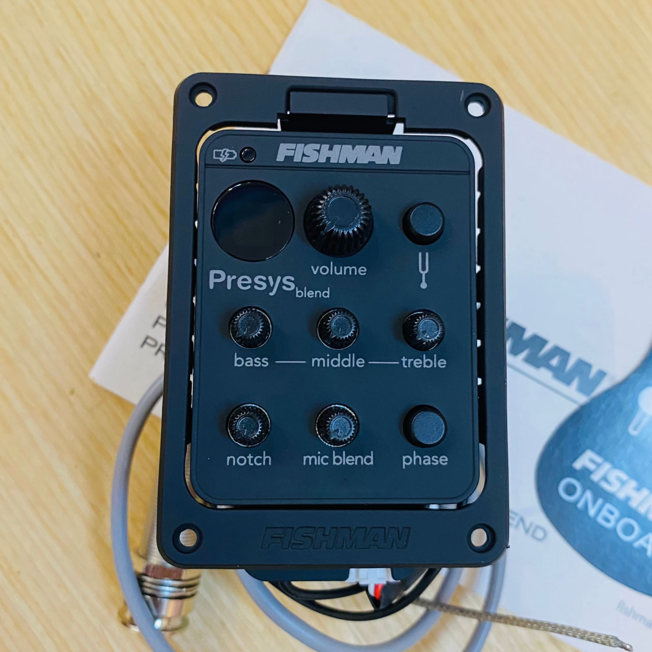 EQ Guitar Fishman 301 - Hàng chuẩn hãng