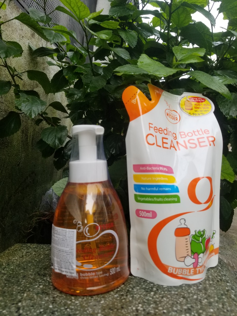 Combo nước rửa bình sữa Wesser gồm 1 bình 500ml và 1 bịch 500ml