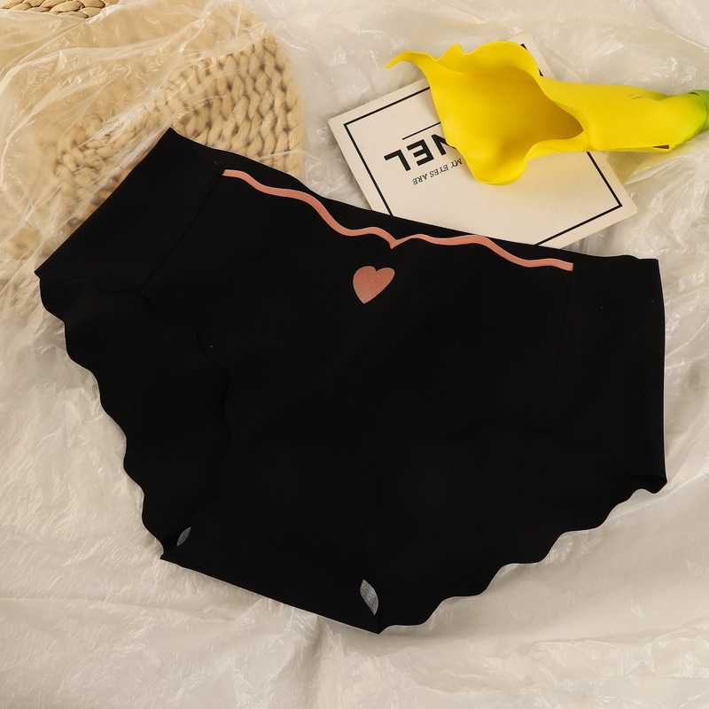 Quần lót nữ cotton trơn hình trái tim BRA LUNE , quần chíp nữ kháng khuẩn siêu mỏng mã 134