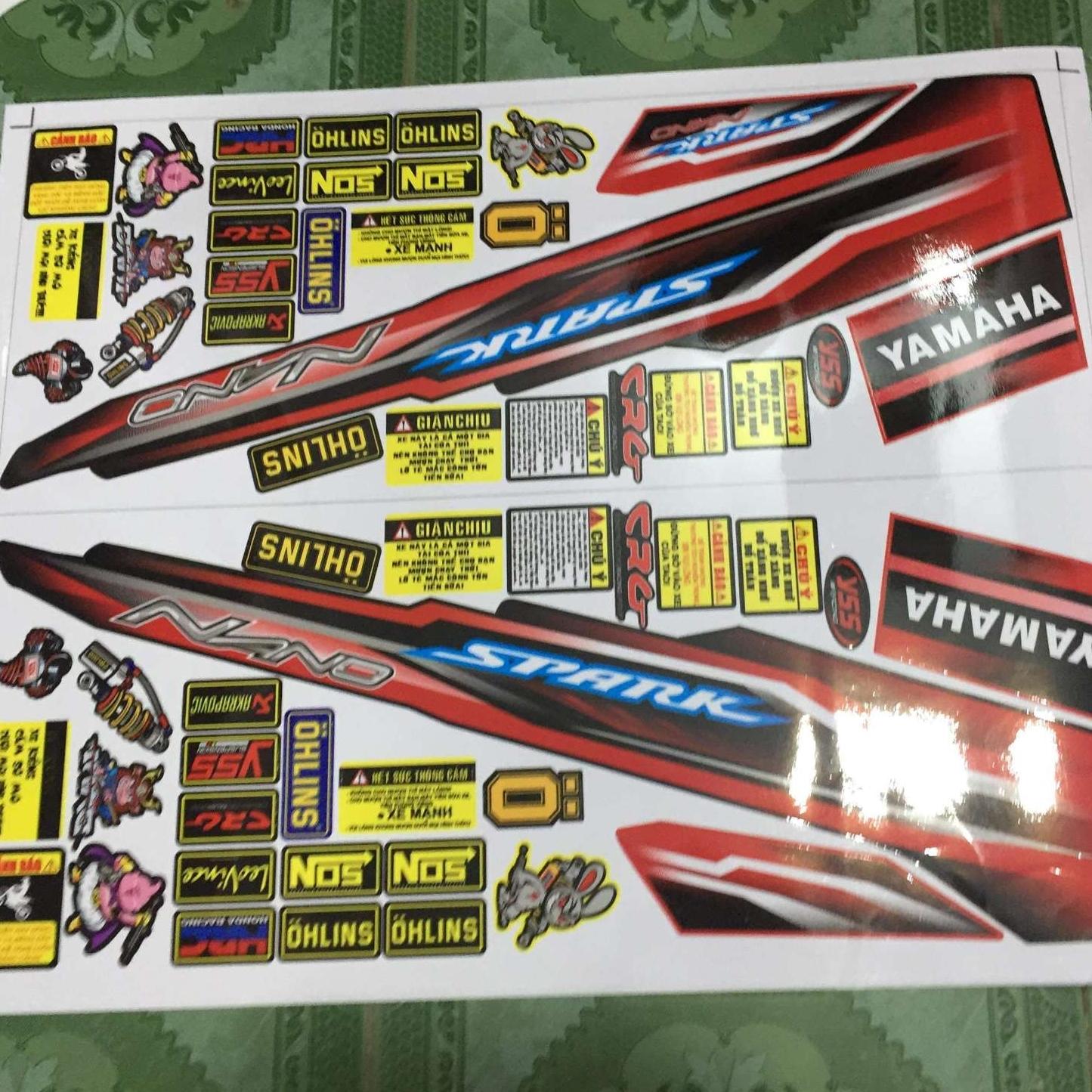 [ QUÍ KHÁCH VUI LÒNG MANG TEM RA TIỆM CHO THỢ DÁN] TEM RỜI sirius spark đỏ đen tặng kèm logo