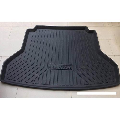 Lót cốp nhựa xe Elantra 2016 đến 2023 màu đen chất liệu nhựa dẻo ko mùi, chống nước, dễ vệ sinh lau rửa