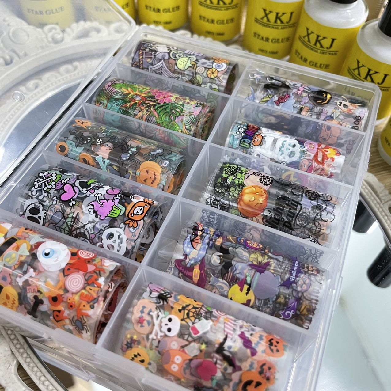 Foil trang trí móng tay siêu đẹp dành cho thợ nail