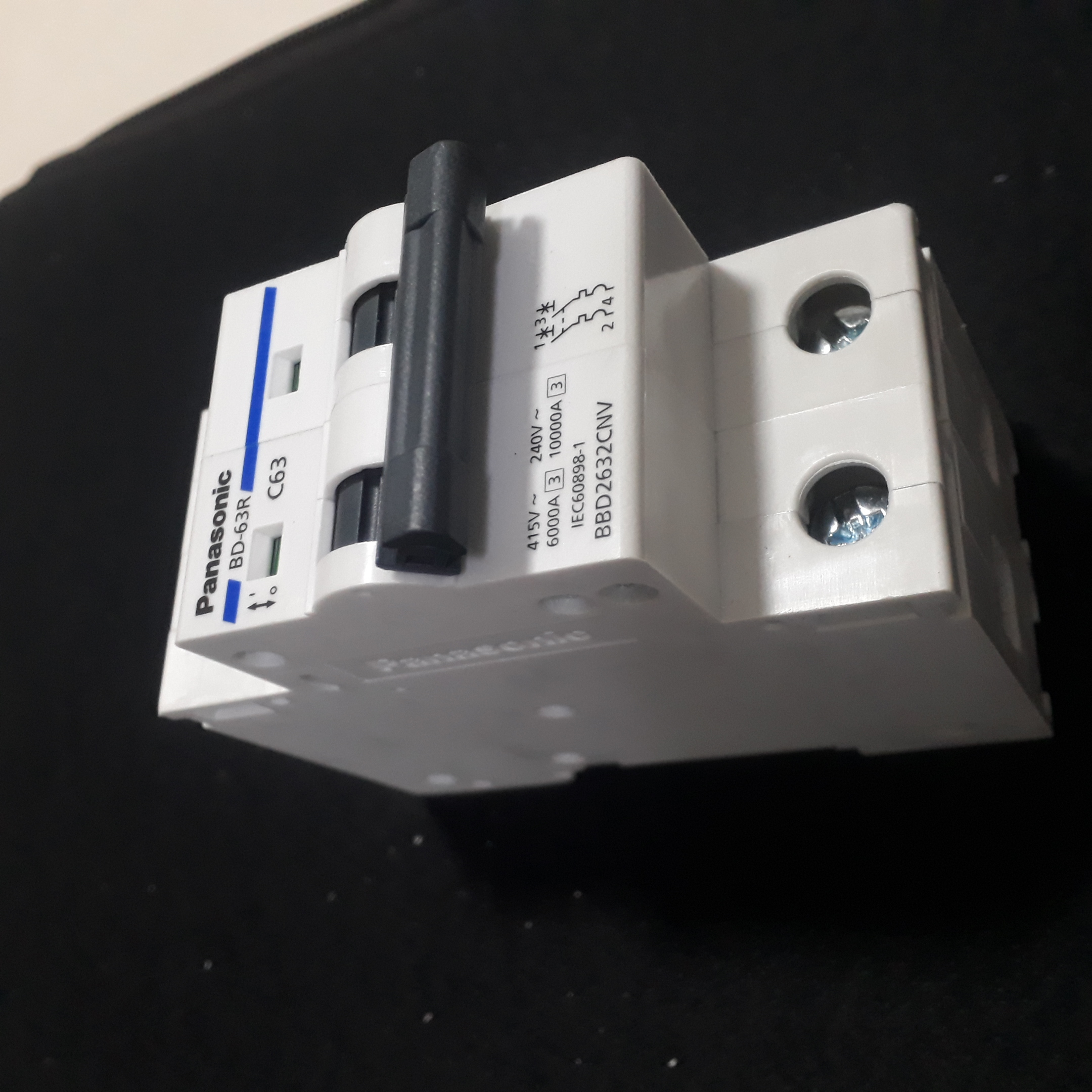 Aptomat 2P 10A-16A-20A-32A-40A Panasonic.