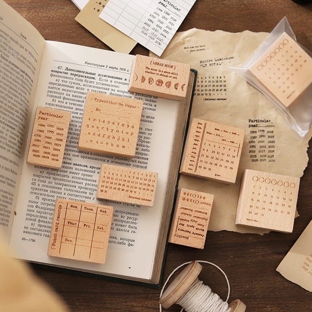 Con Dấu Gỗ Kiểu Lịch Tháng Dùng Trong Bullet Journal