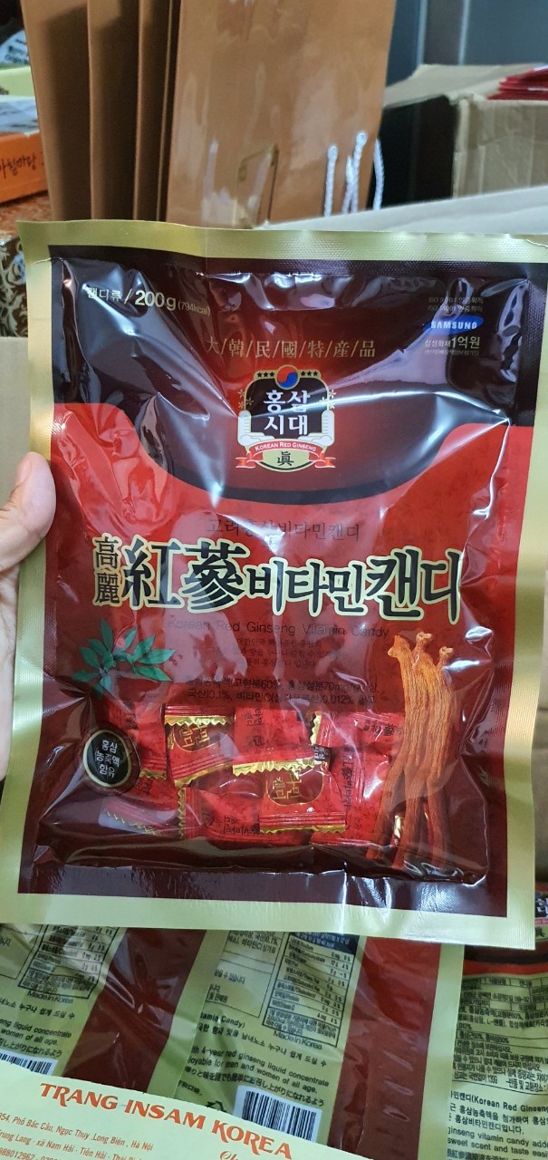 Kẹo Hồng Sâm Vitamin Hàn Quốc Gói 200g