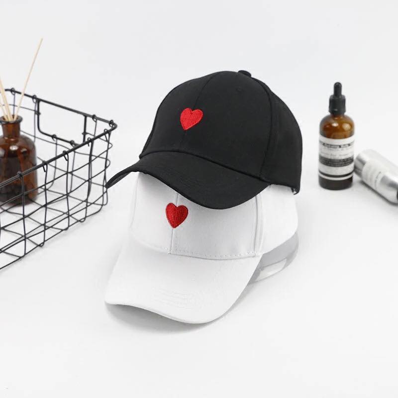 NÓN KẾT, NÓN BUCKET, MŨ LƯỠI TRAI TRÁI TIM CẶT ĐÔI