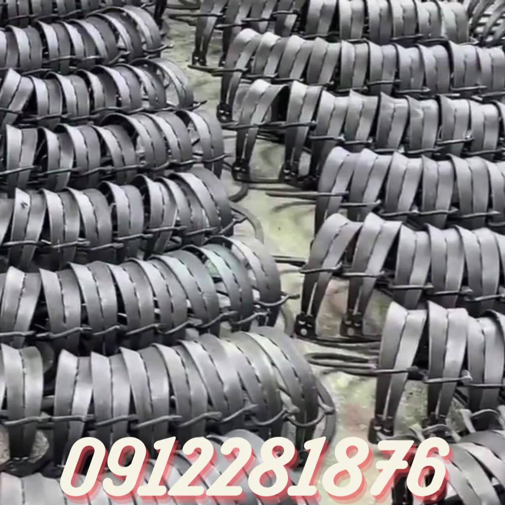 cạm 14cm bẫy thú có kèm bàn đạp và dây phanh