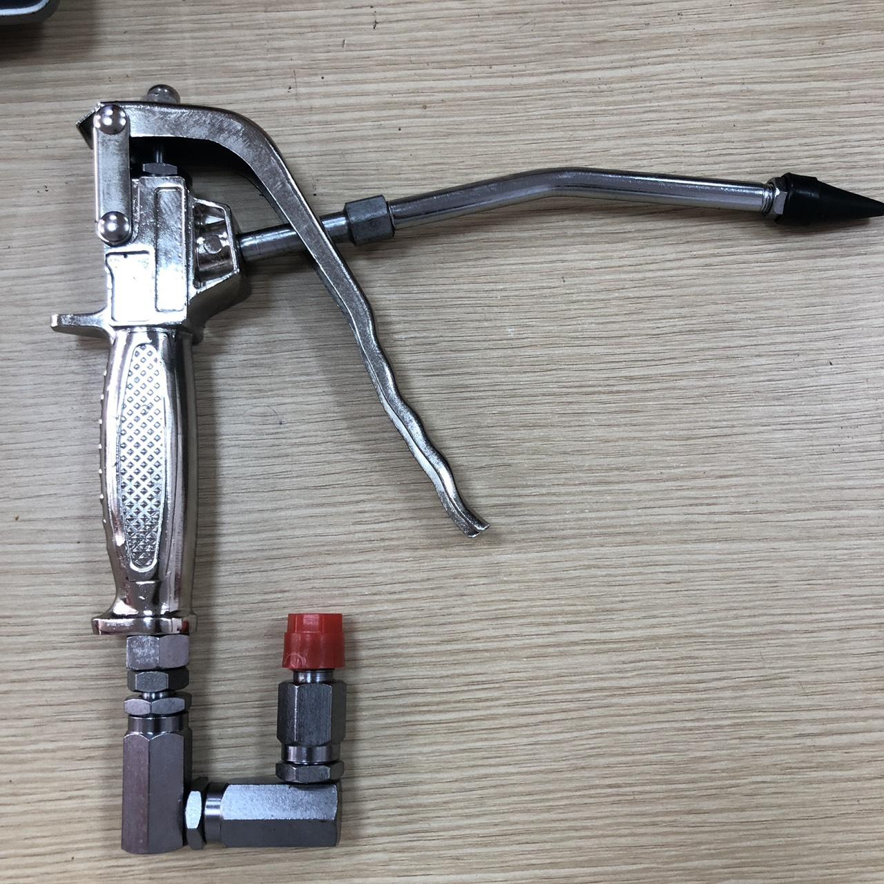 Dụng cụ  bơm mỡ Kocu HCG- 600