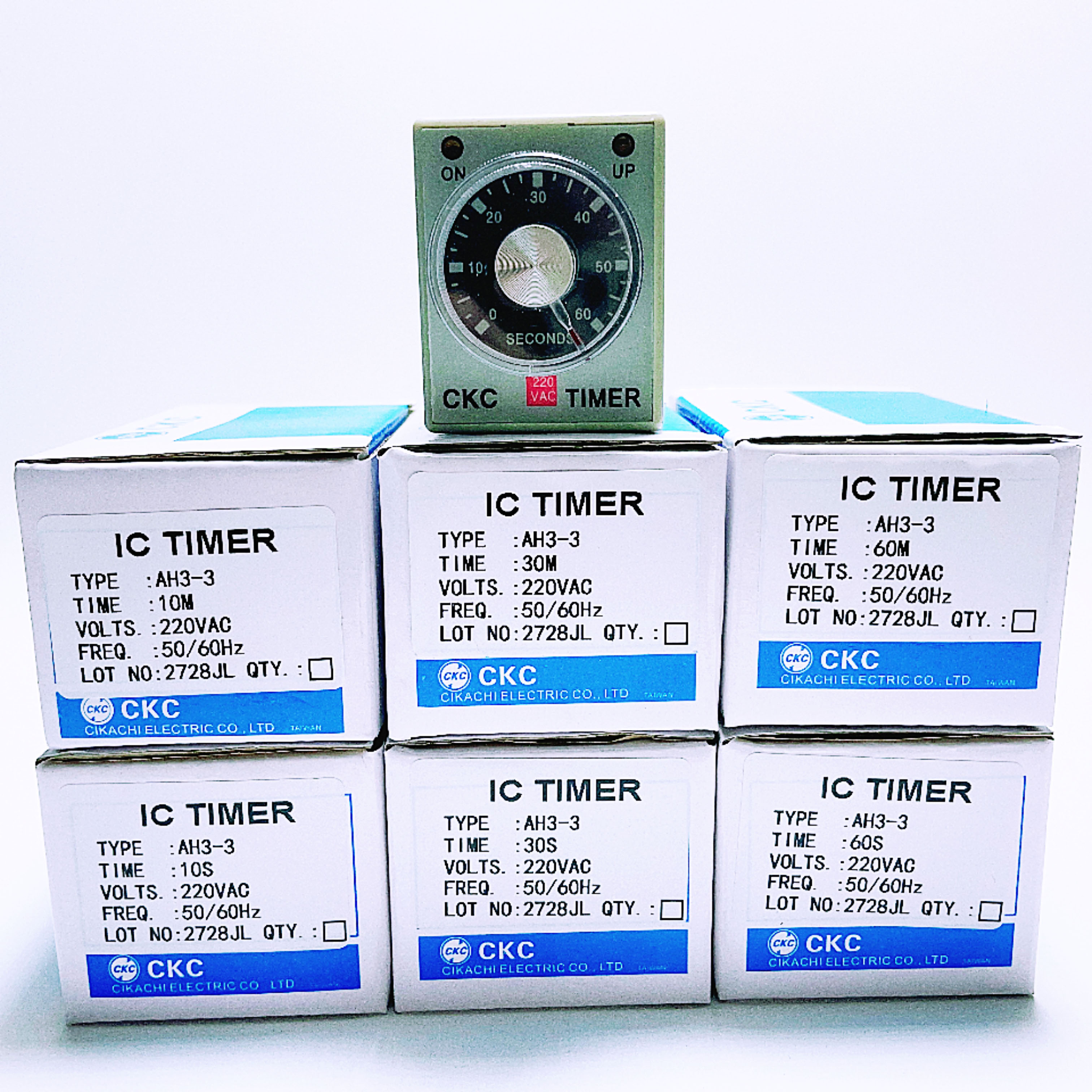 Rơ Le Thời Gian CKC AH3-3 AC220V Kèm Đế