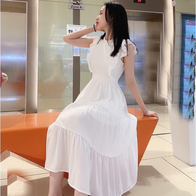 Đầm trắng 3 tầng tay bèo