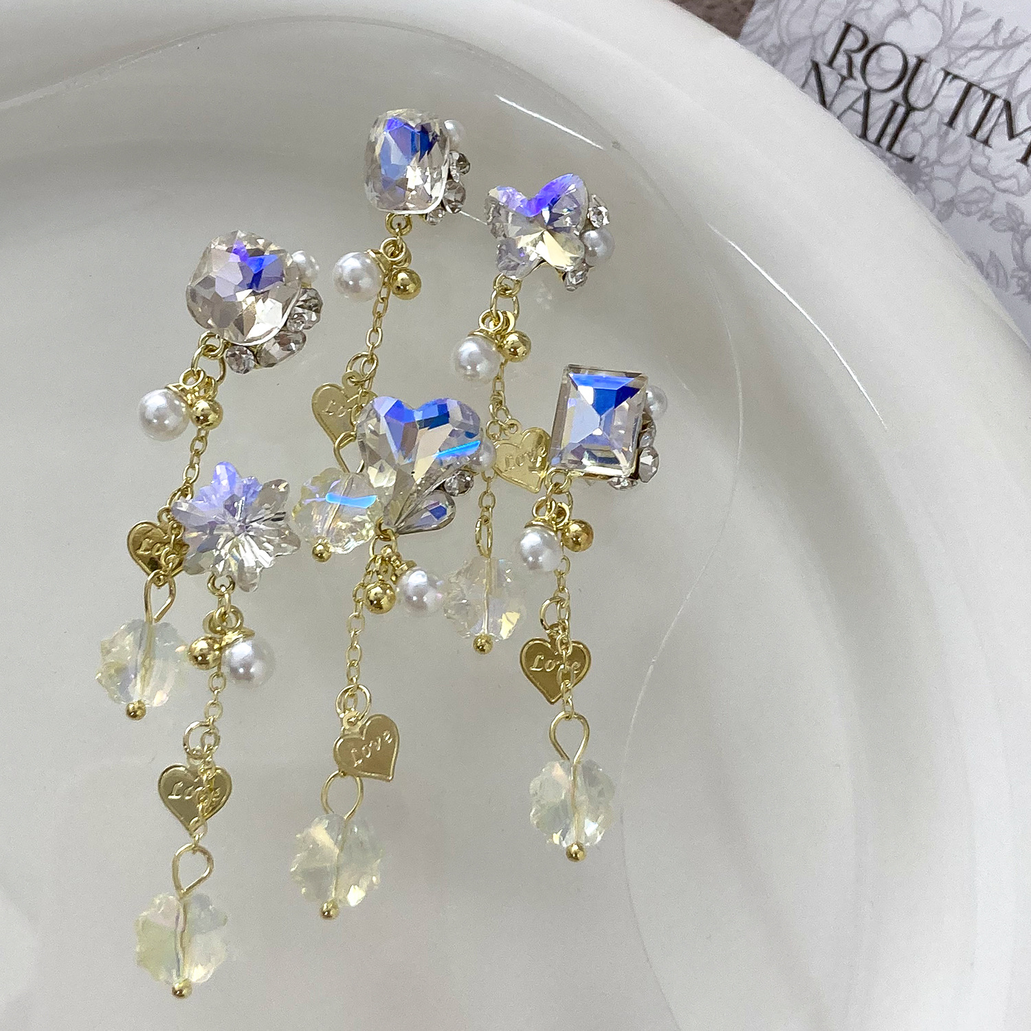 Charm Bướm Treo Cao Cấp Đính Móng CC