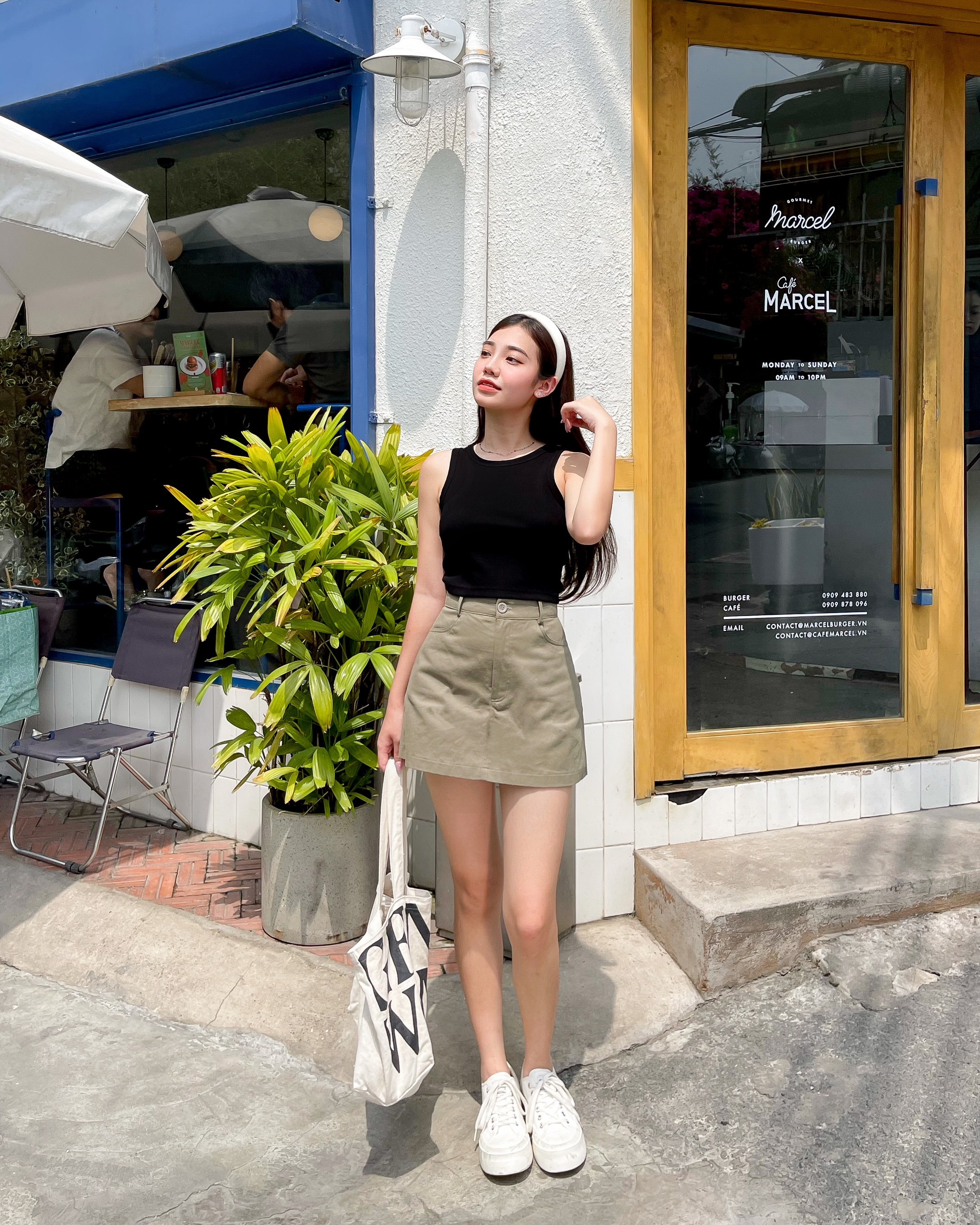 ZAREEN | CHÂN VÁY CHỮ A BASIC VAA29 XANH RÊU