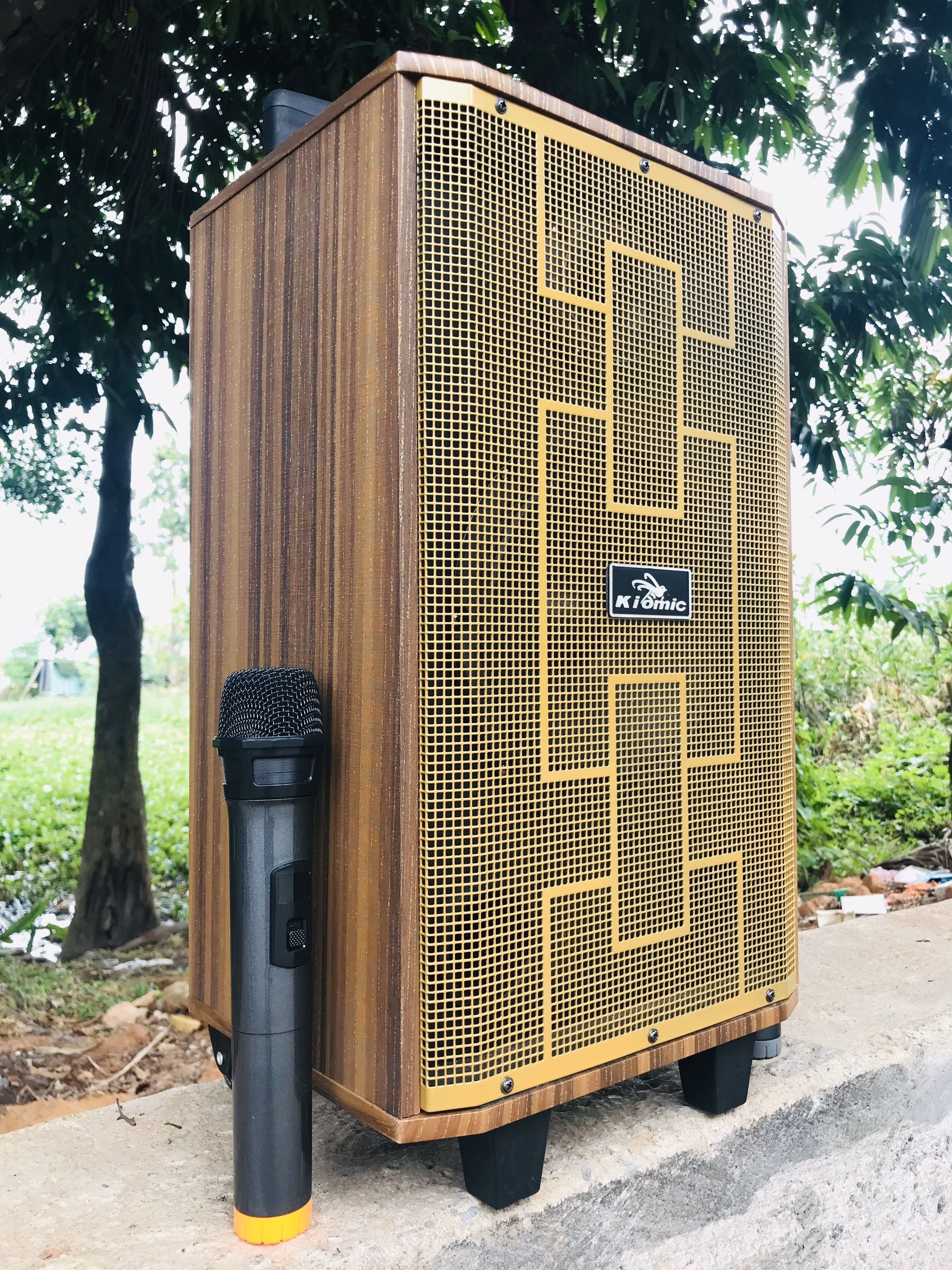 LOA KÉO KIOMIC K89 - MỚI NHẤT 20245, Tặng Kèm 2 Micro Chống Hú, Hát Karaoke Giải Trí
