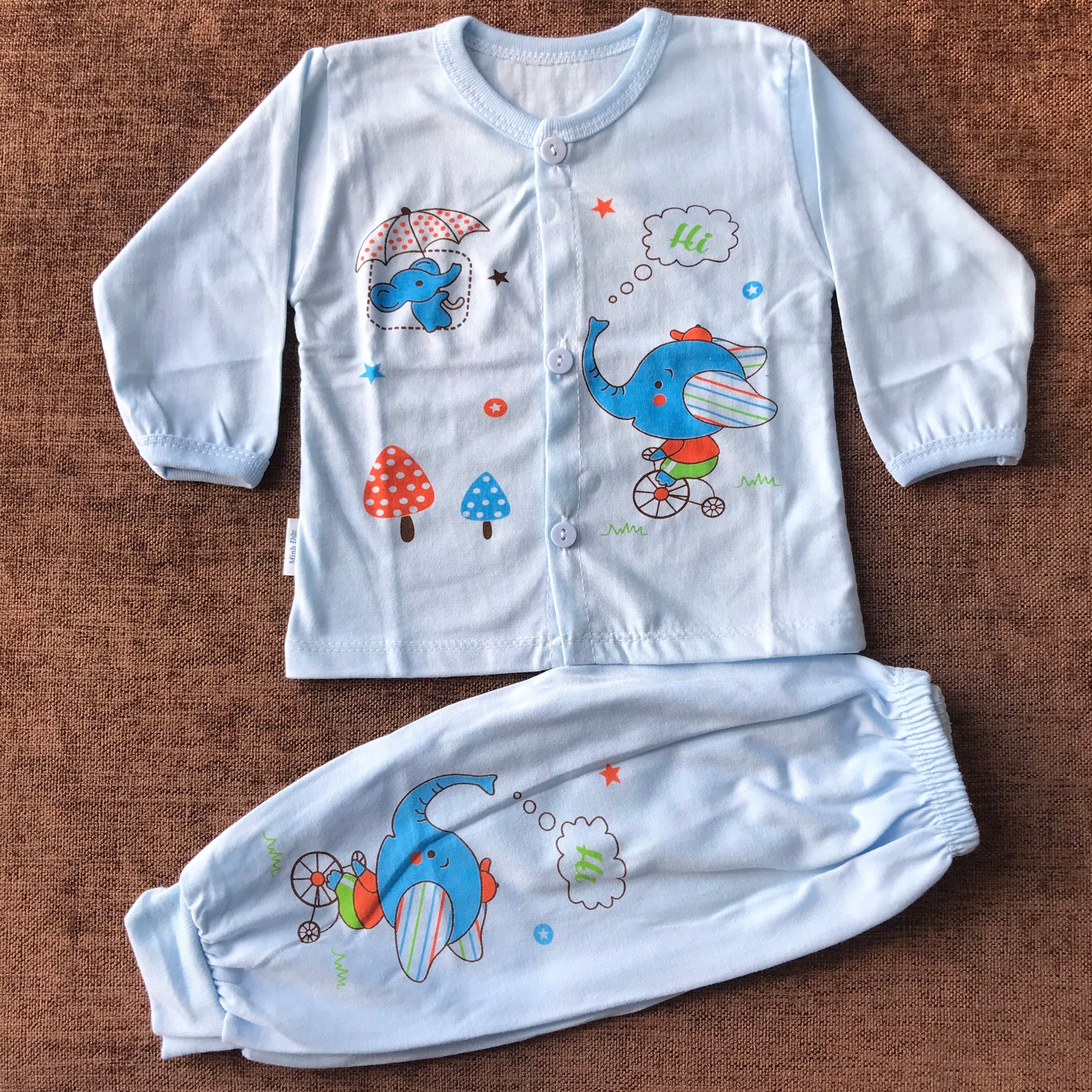 Bộ sơ sinh cotton cho bé chất đẹp, bộ dài 2V