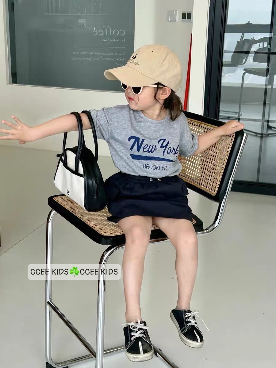 [10-30kg] Set áo thun chân váy đơn giản điệu đà cho bé gái