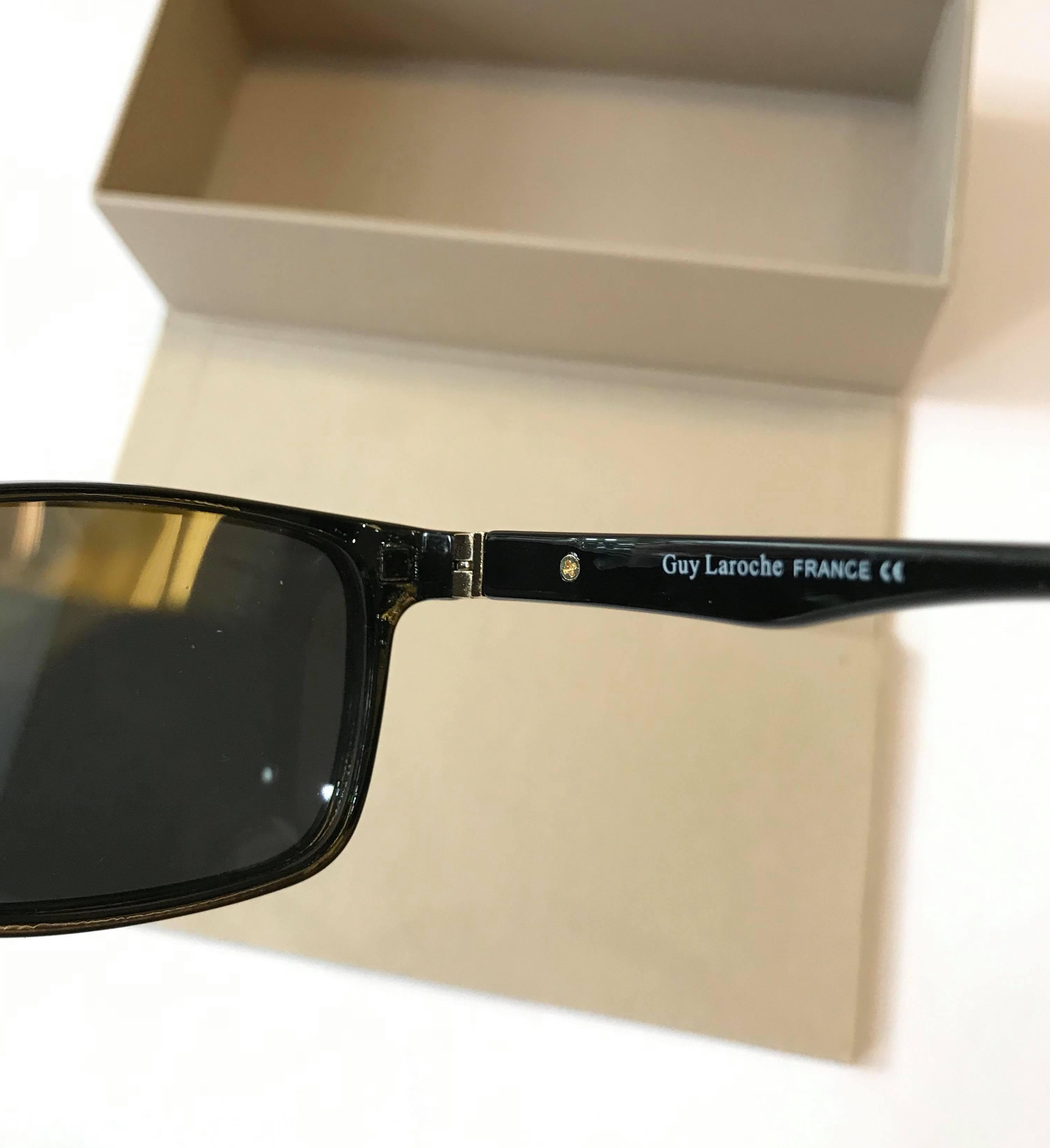 Kính CẬN RÂM 2 tròng GUY LAROCHE cao cấp (ĐEN)