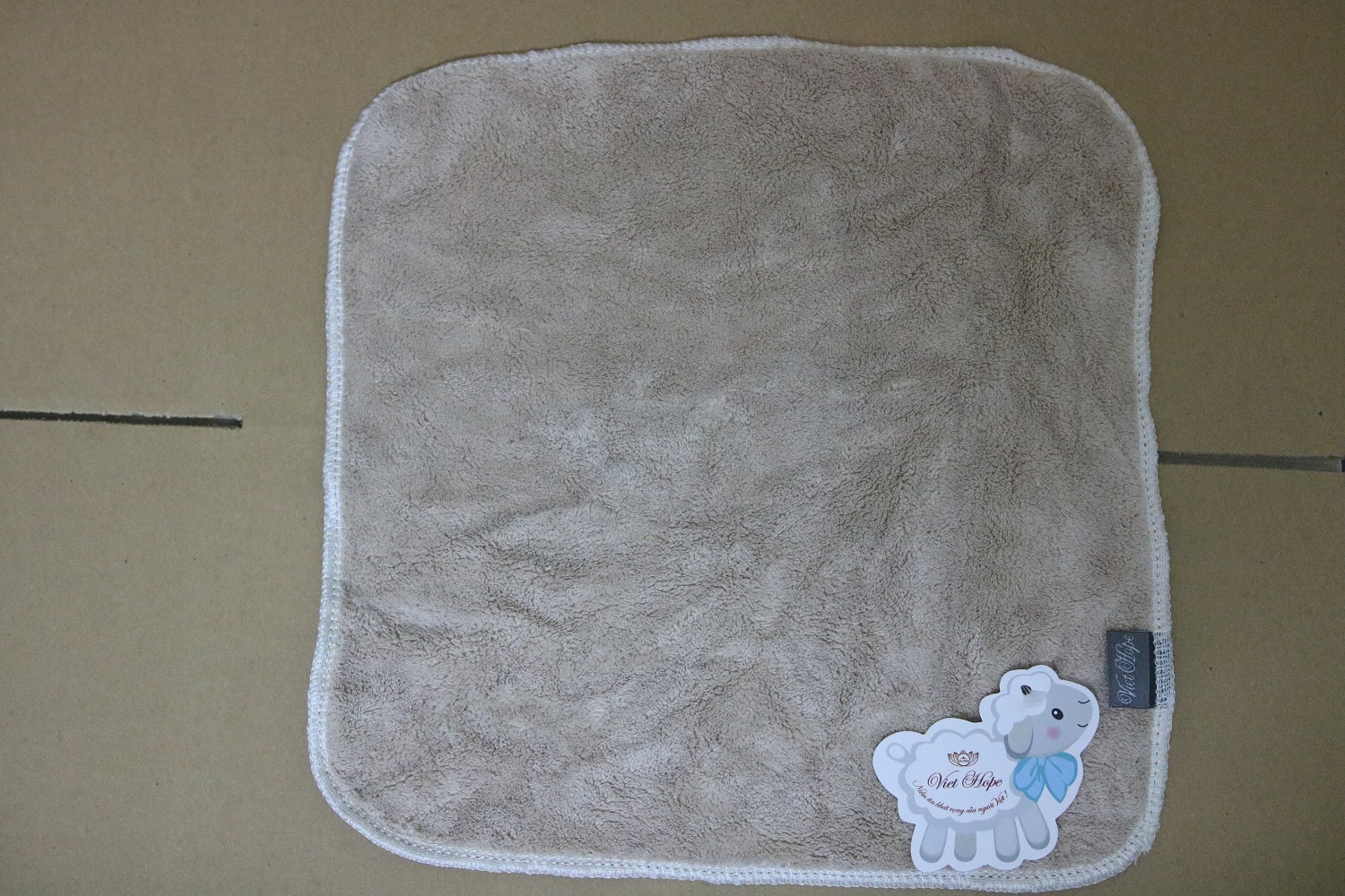 Khăn mặt trẻ em cao cấp viet hope (28 X28 cm ) (tiêu chuẩn xuất khẩu sang Nhật Bản)