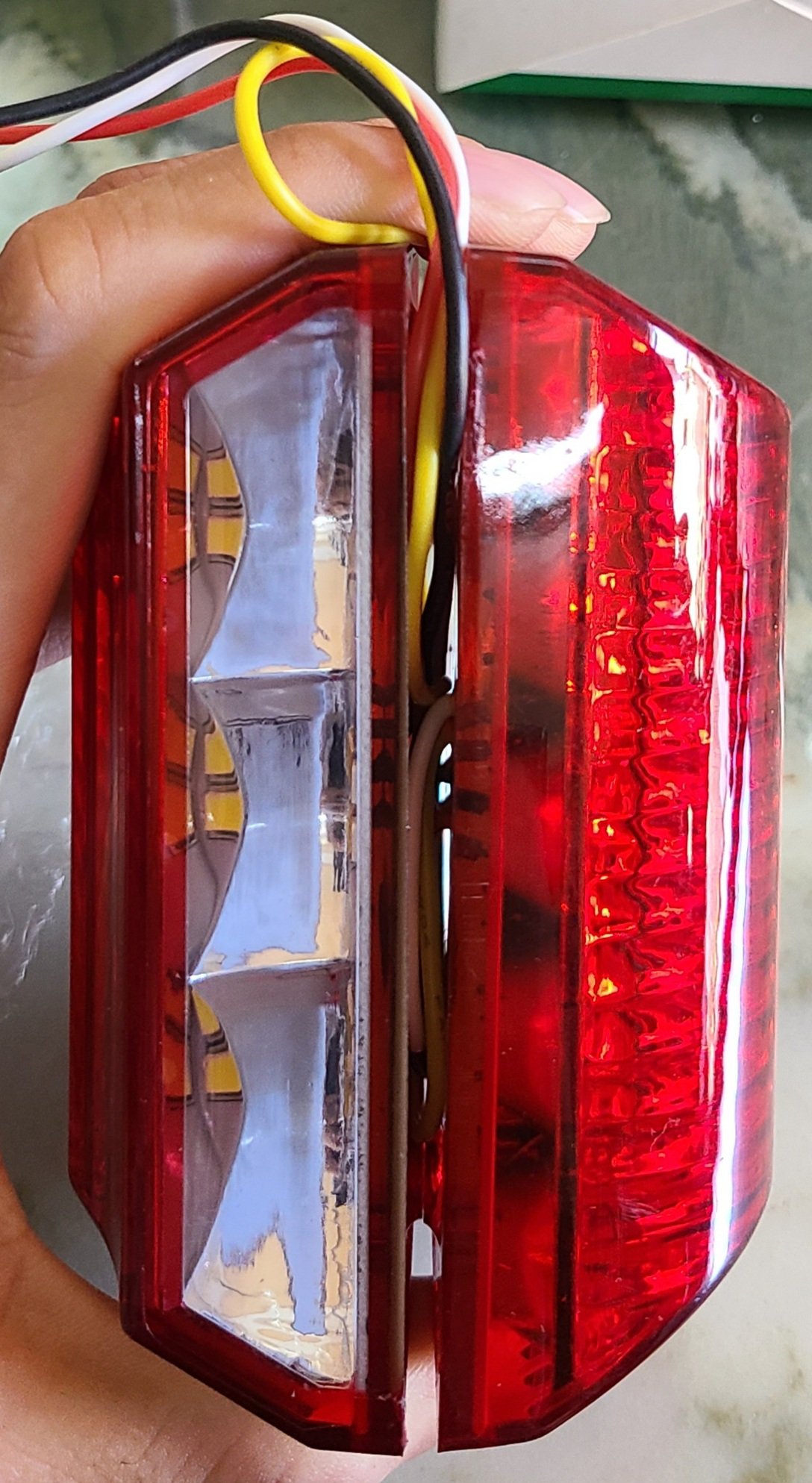 Đèn sườn LED 6001 EAGLEYE , giá 1 hộp 2 cái ( 1 cặp )