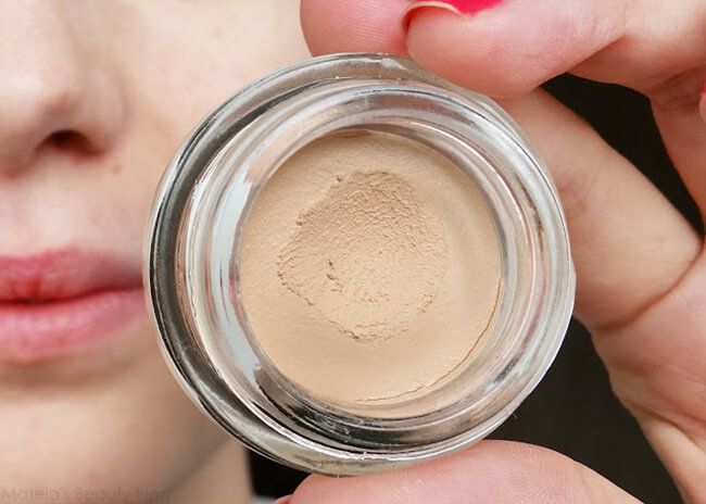 Phấn tươi dạng nén essence soft touch mousse make up