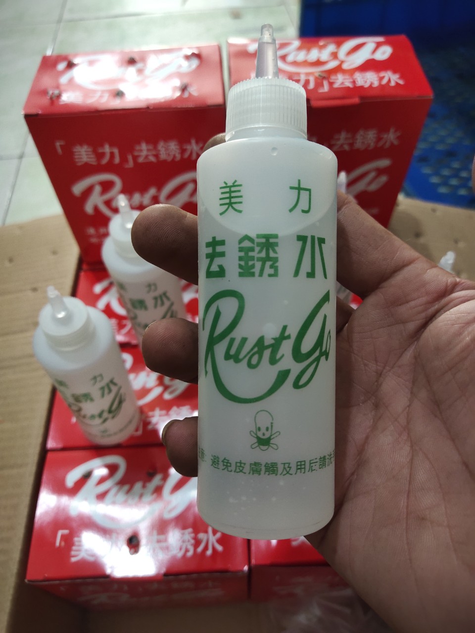 nước tẩy rỉ sét trên vải rust go