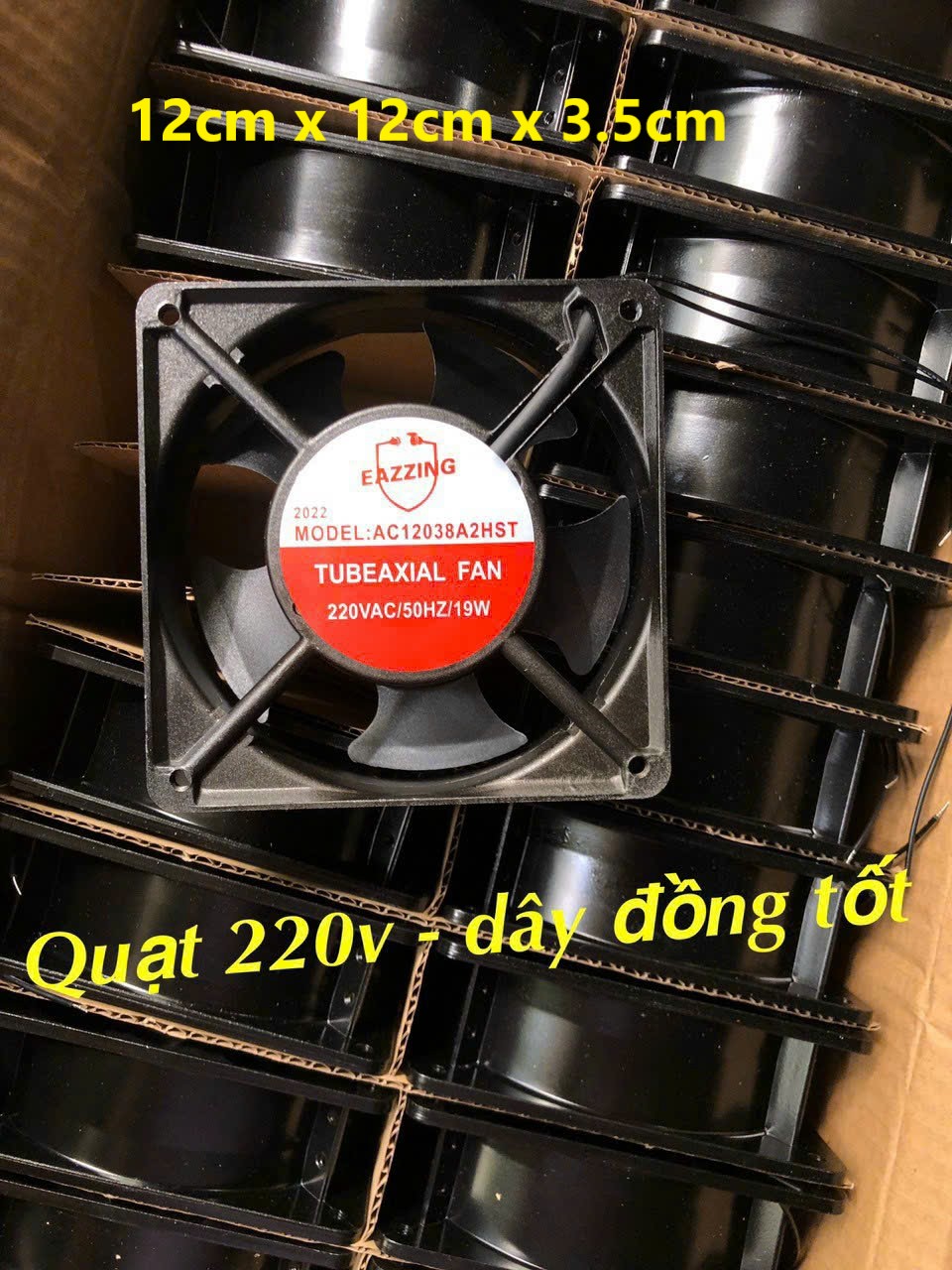 Quạt Hút 220v chống mùi - thoáng khí