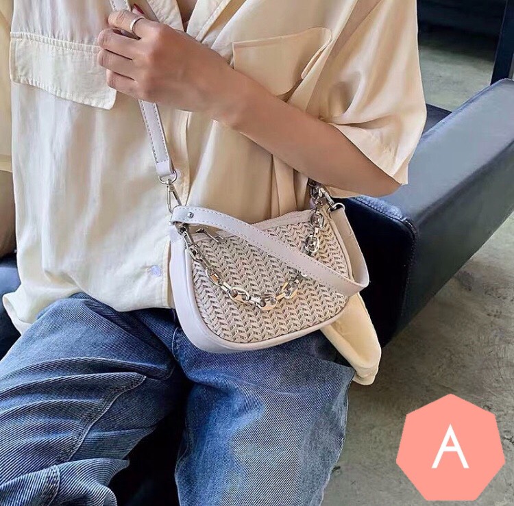 Túi đeo chéo thời trang ( đựng vừa điện thoại ) Mã
