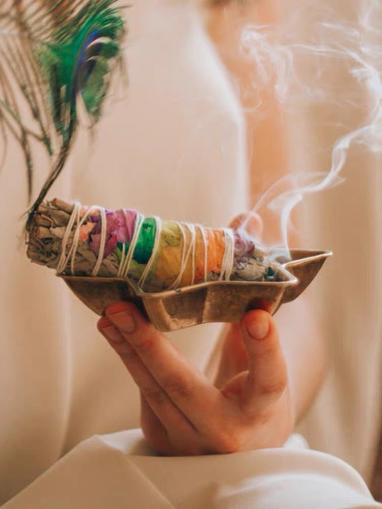 Bó xô thơm , gỗ palo santo xông nhà, thanh tẩy nhà cửa, tăng năng lượng