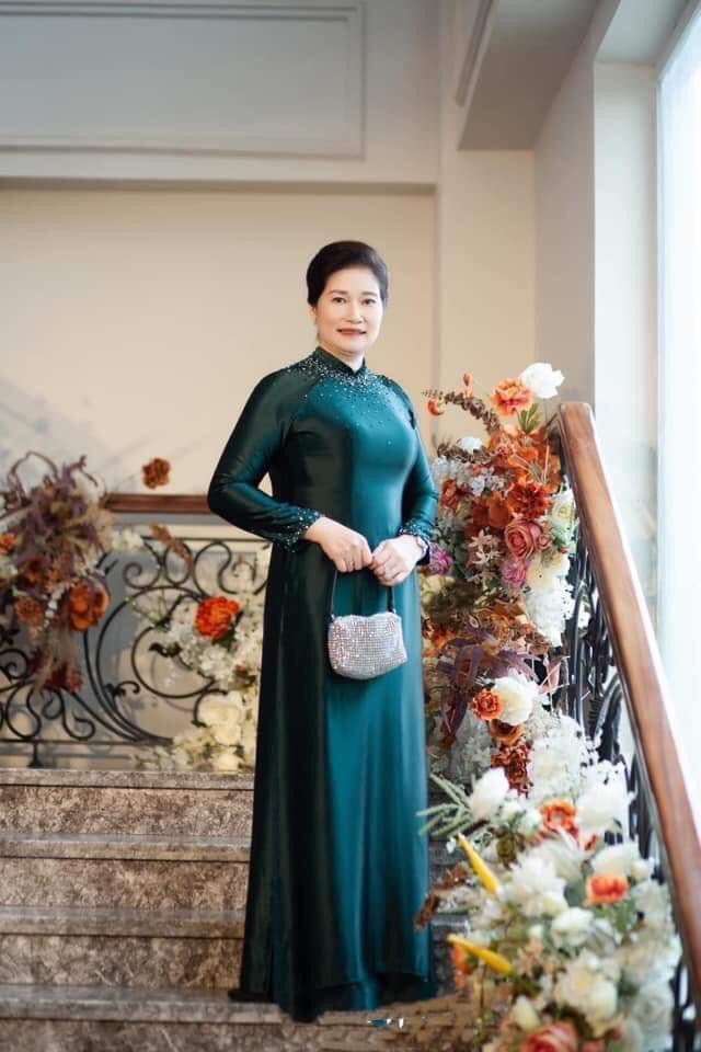 Áo dài truyền thống lụa Tô Châu cao cấp, áo dài mẹ áo dài bà sui tay dài