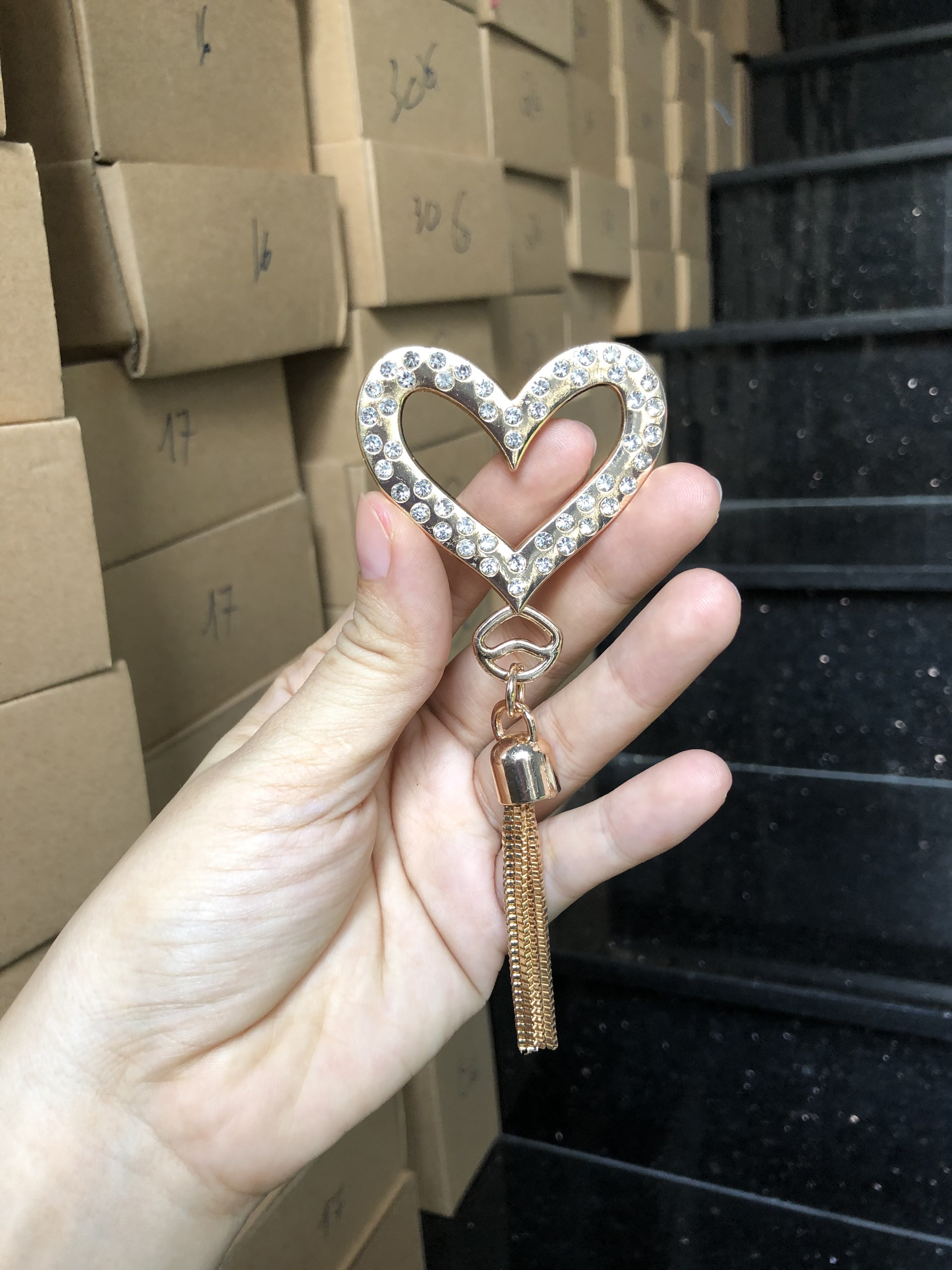 Mac Heart Tassel Decoration 25K/Piece