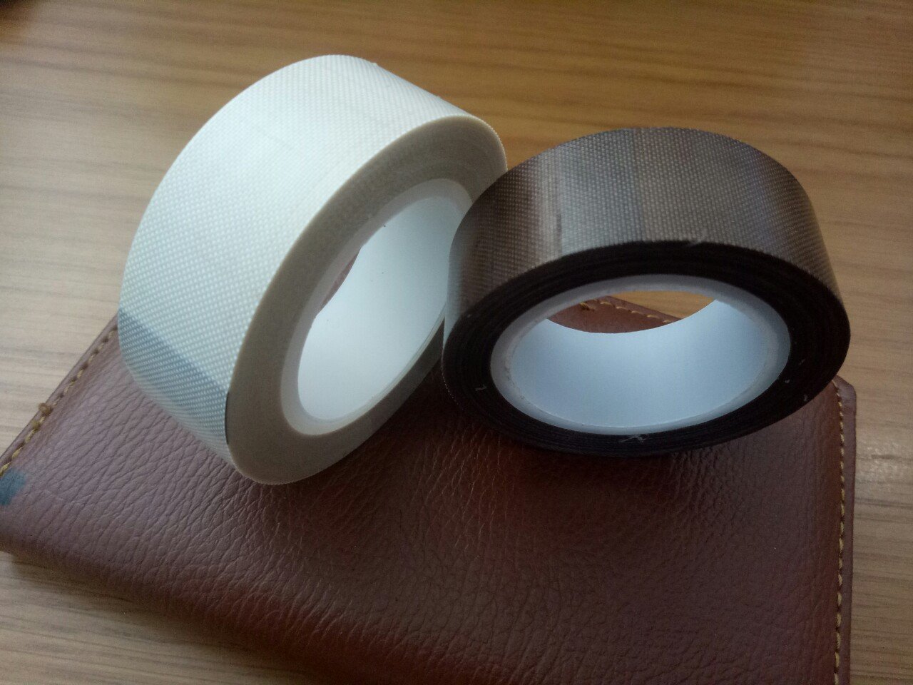 Cuộn băng keo chịu nhiệt teflon 0.13mm